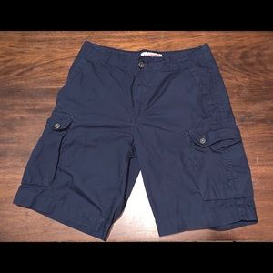 Thin cargo shorts